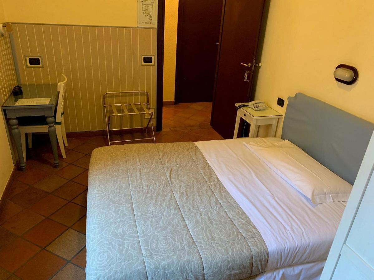 Croce Di Malta Roma