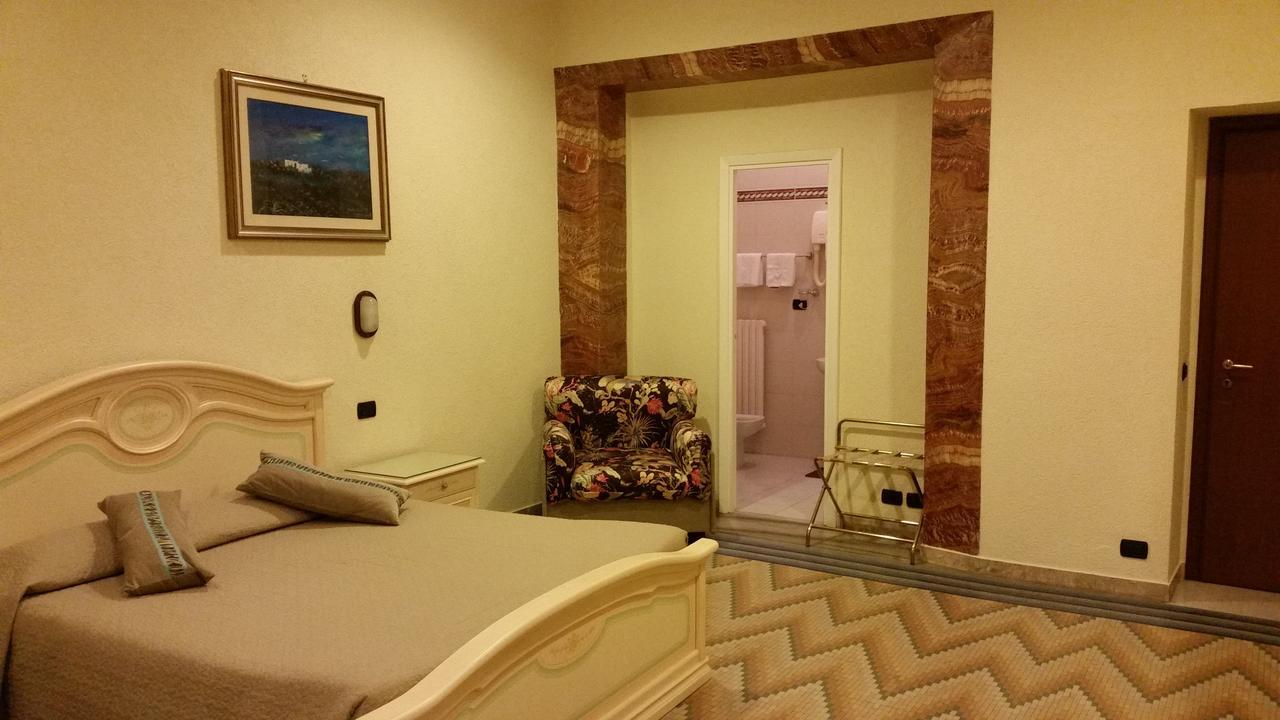 Croce Di Malta Hotel 2*