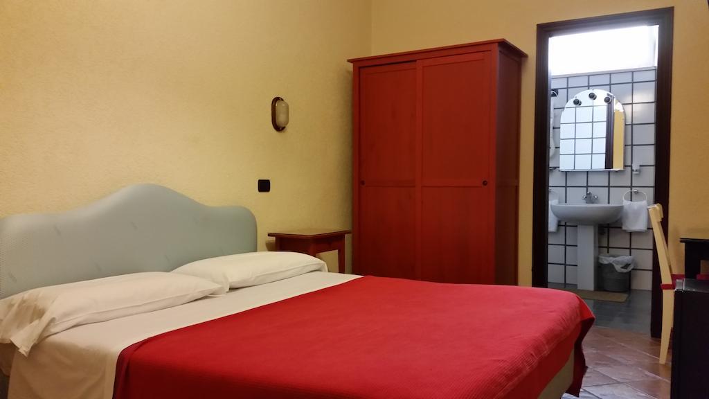 Hotel Croce Di Malta 2*